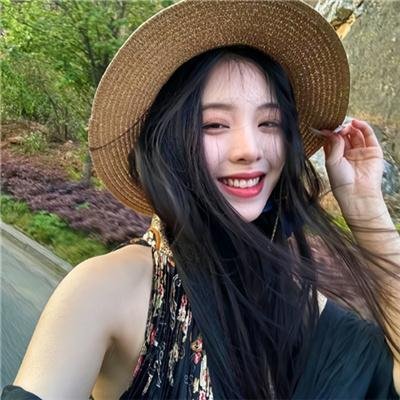 在江边